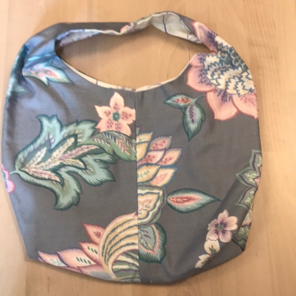 Reversible totebag